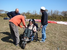 Camp Maneyrol le 09 avril. Vol d'exercice Handicare, Claire passager.